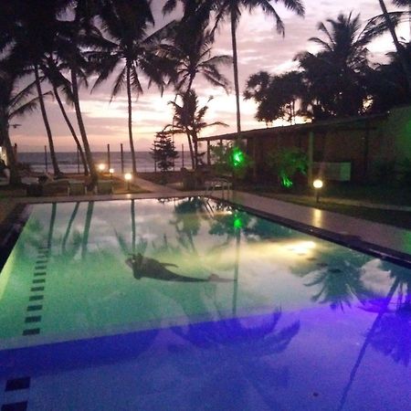 Hotel Ocean View Cottage Hikkaduwa Eksteriør bilde
