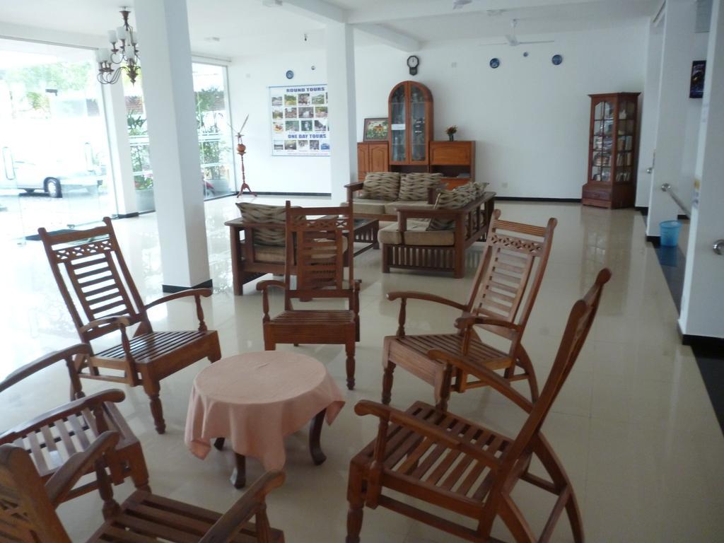 Hotel Ocean View Cottage Hikkaduwa Eksteriør bilde