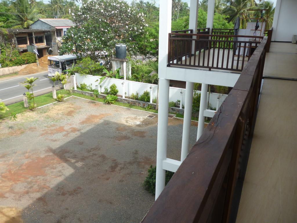 Hotel Ocean View Cottage Hikkaduwa Eksteriør bilde