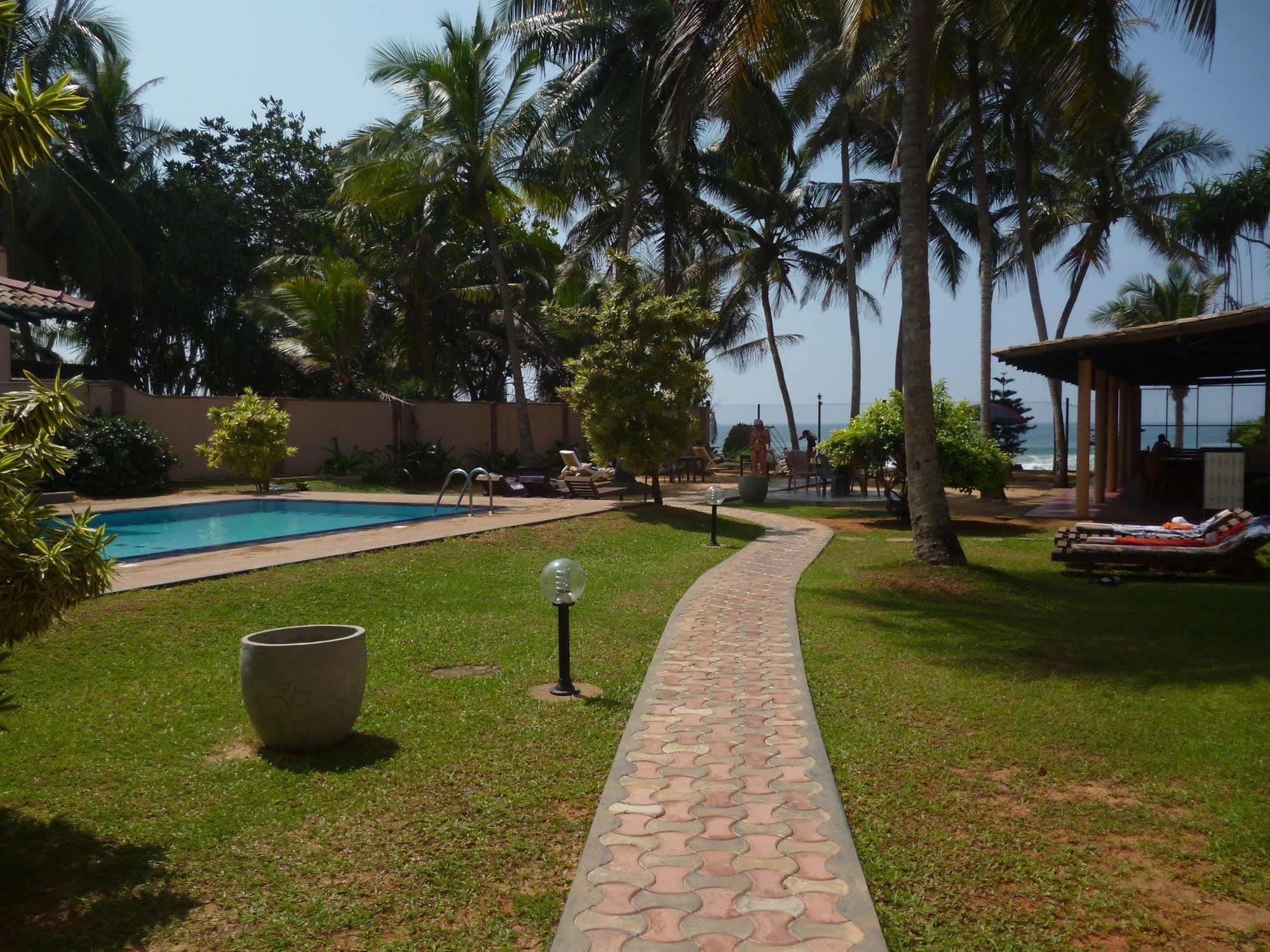 Hotel Ocean View Cottage Hikkaduwa Eksteriør bilde
